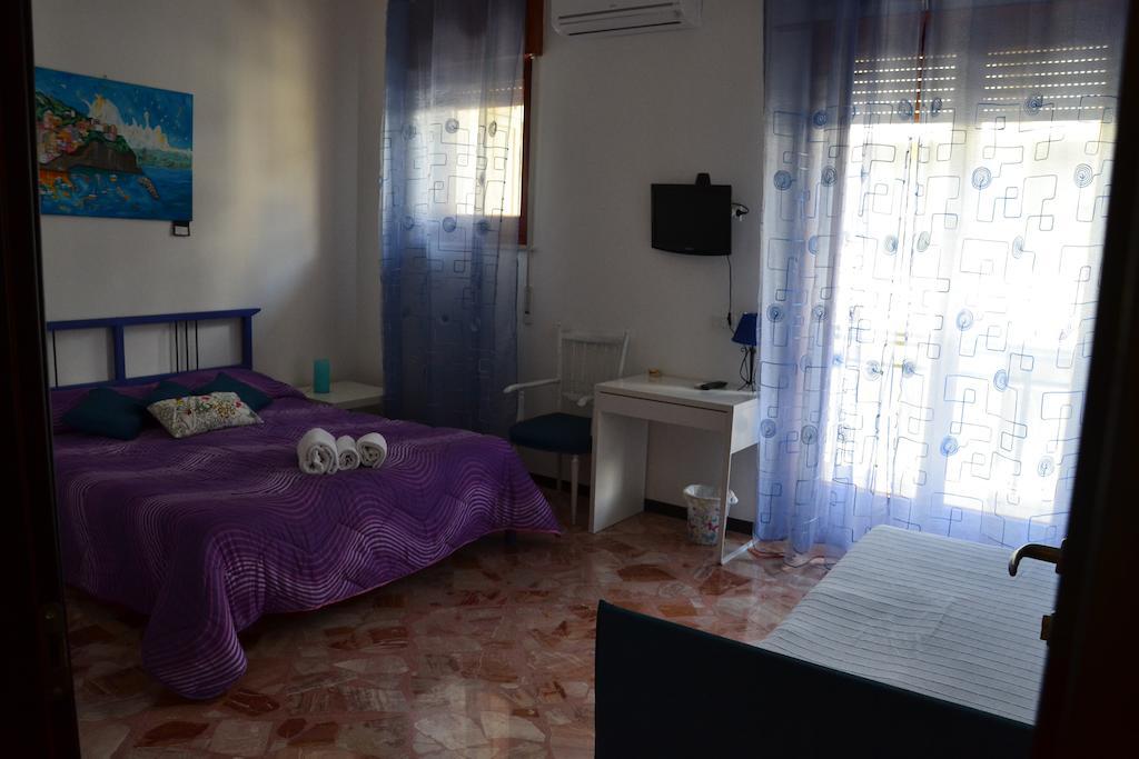 A Due Passi Da Erice B&B מראה חיצוני תמונה